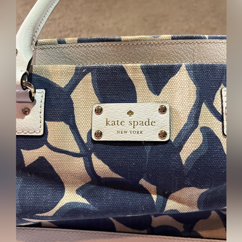 Kate spade handbag tote 18 x 10